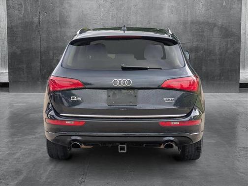 2017 Audi Q5 2.0T Premium Plus