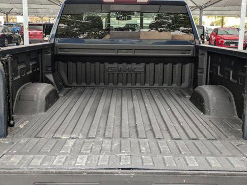 2022 GMC Sierra 2500 SLE