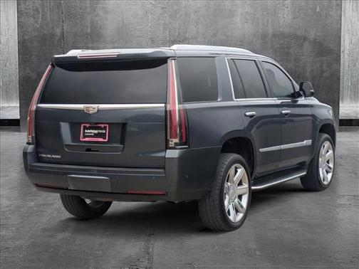 2020 Cadillac Escalade Luxury