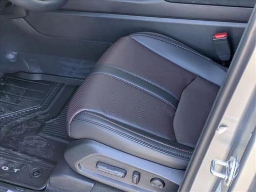 Solar Silver Metallic 2026 Honda Pilot Black Edition