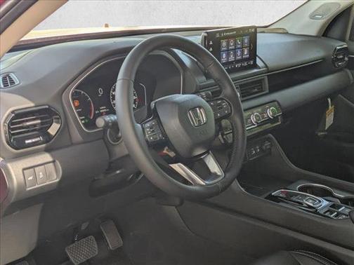 2025 Honda Pilot Touring 8-Passenger