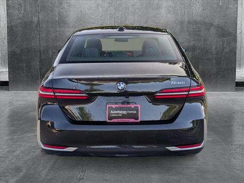 2025 BMW 530 i