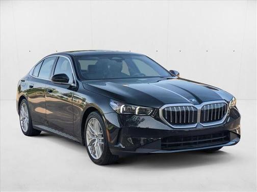2025 BMW 530 i