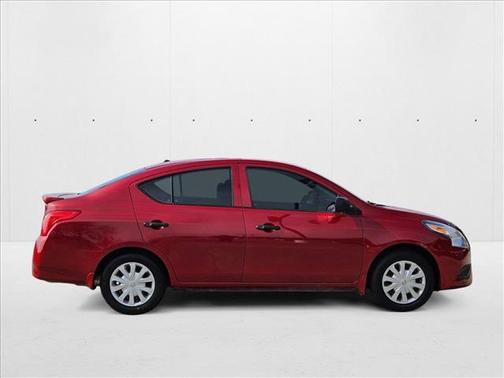 2015 Nissan Versa 1.6 S+