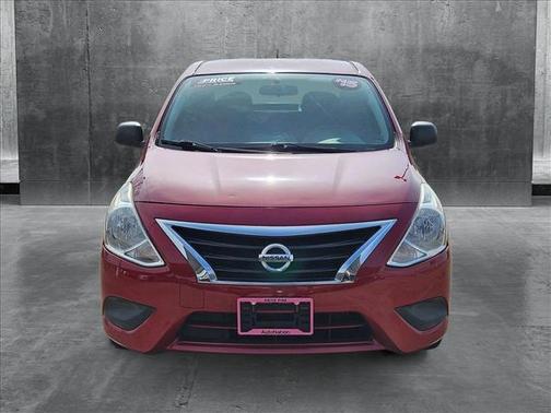 2015 Nissan Versa 1.6 S+