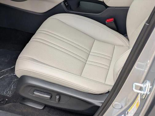 Solar Silver Metallic 2026 Honda HR-V EX-L