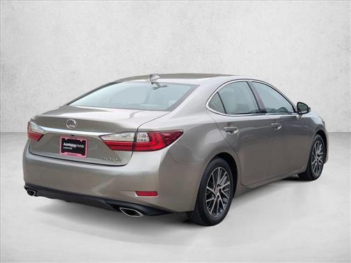 Atomic Silver 2017 Lexus ES 350 Base