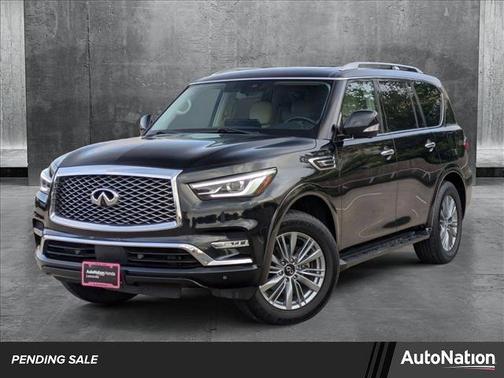 2023 INFINITI QX80 Luxe