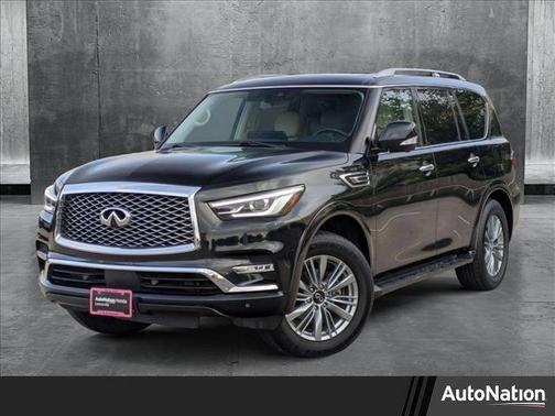 2023 INFINITI QX80 Luxe