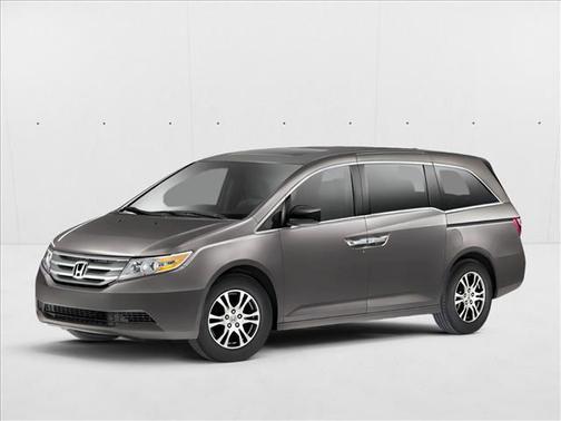 Polished Metal Met 2013 Honda Odyssey EX-L