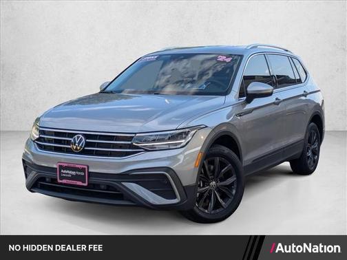 Pyrite Silver Metallic 2024 Volkswagen Tiguan 2.0T SE