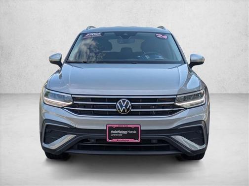 Pyrite Silver Metallic 2024 Volkswagen Tiguan 2.0T SE