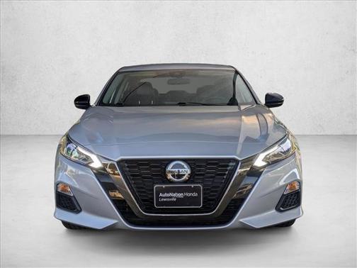 2022 Nissan Altima SR FWD