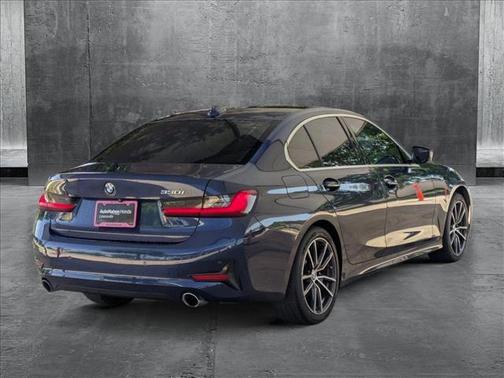 2019 BMW 330 330i
