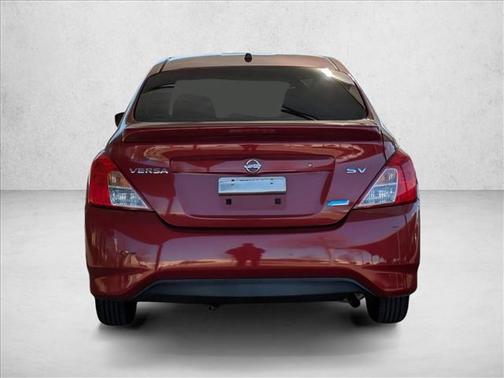 2015 Nissan Versa 1.6 SV