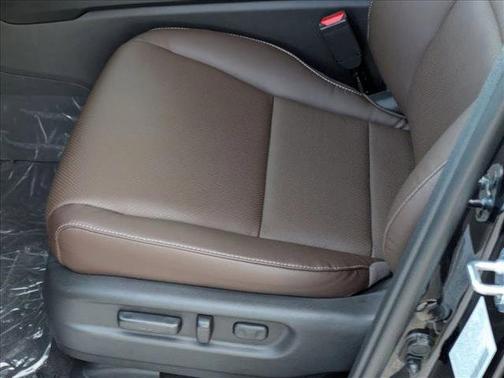 Crystal Black Pearl 2026 Honda Ridgeline RTL