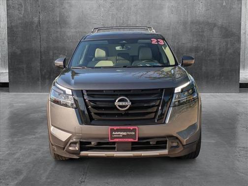 2023 Nissan Pathfinder SL FWD