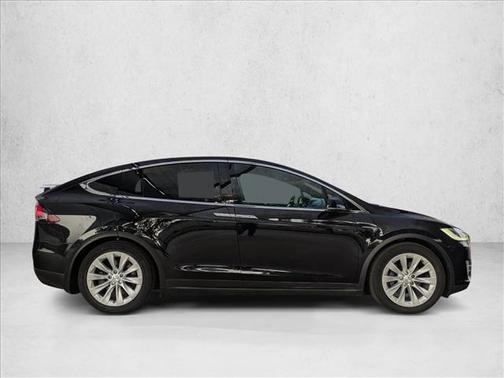 2018 Tesla Model X 75D