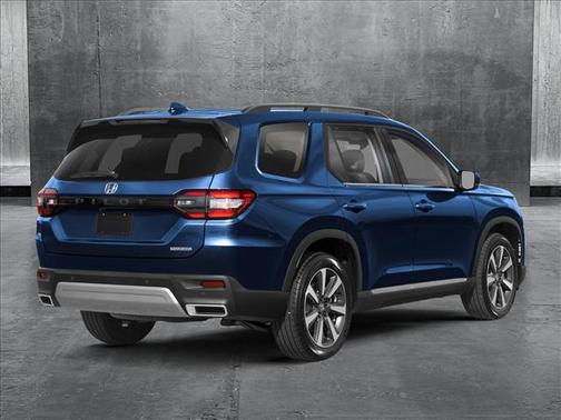 2025 Honda Pilot Touring 8-Passenger