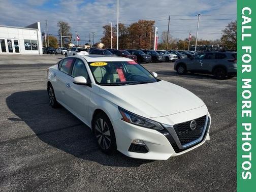 2022 Nissan Altima 2.5 SV