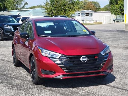 2025 Nissan Versa 1.6 SR