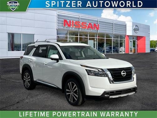 2025 Nissan Pathfinder Platinum