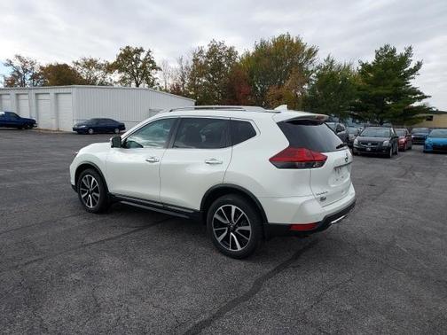 2020 Nissan Rogue SL
