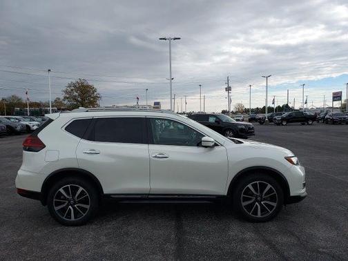 2020 Nissan Rogue SL