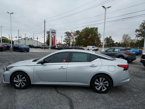 2025 Nissan Altima S