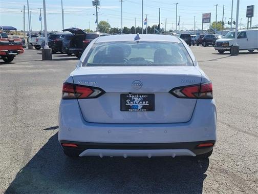 2025 Nissan Versa 1.6 SV