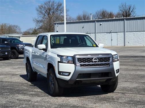 2025 Nissan Frontier SV