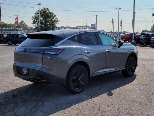 2025 Nissan Murano SV