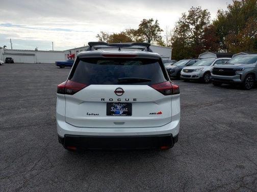 2026 Nissan Rogue Rock Creek