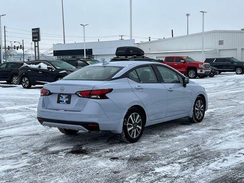 2025 Nissan Versa 1.6 SV