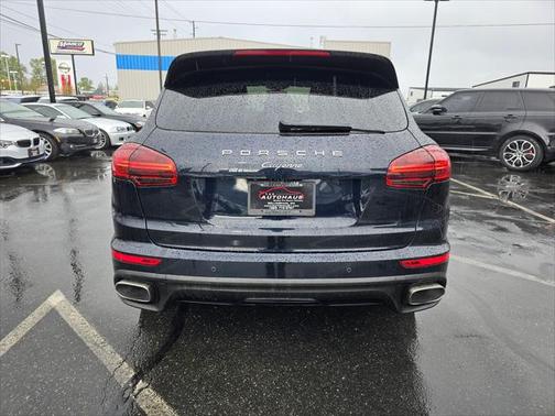 2016 Porsche Cayenne Base