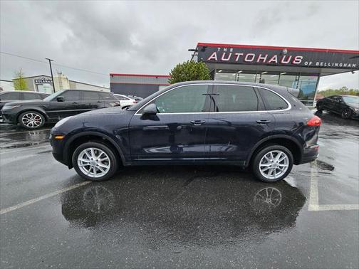 2016 Porsche Cayenne Base