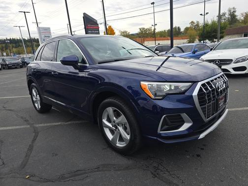 2021 Audi Q3 40 Premium