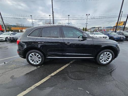 2015 Audi Q5 2.0T Premium Plus