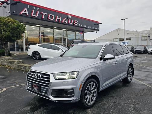 2019 Audi Q7 55 Premium Plus