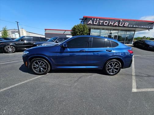 2022 BMW X4 xDrive30i