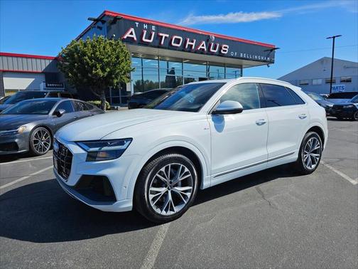 2021 Audi Q8 55 Premium