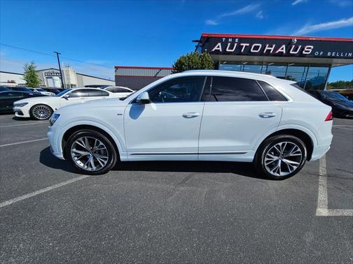 2021 Audi Q8 55 Premium