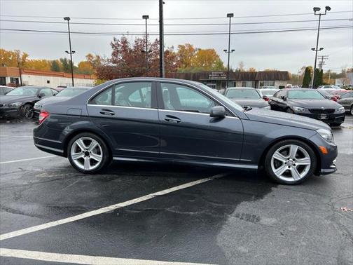 2011 Mercedes-Benz C-Class C 300 4MATIC Luxury