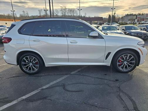 2022 BMW X5 xDrive40i
