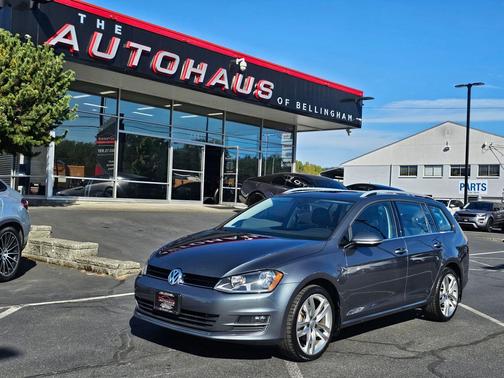 2015 Volkswagen Golf SportWagen TDI SEL 4-Door