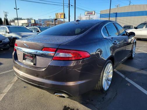 2009 Jaguar XF Premium Luxury