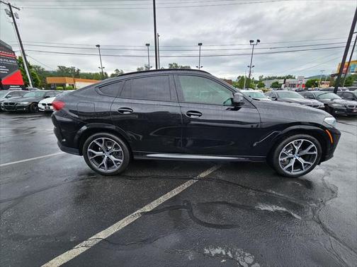2021 BMW X6 xDrive40i