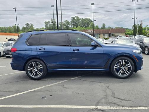 2020 BMW X7 xDrive40i