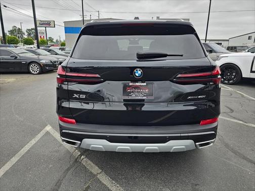 2025 BMW X5 xDrive40i