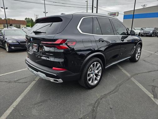 2025 BMW X5 xDrive40i